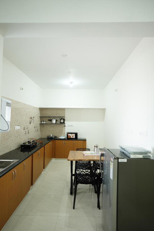 Castle Suites By Haven Homes, Kempegowda International Airport Road บังกาลอร์ ภายนอก รูปภาพ