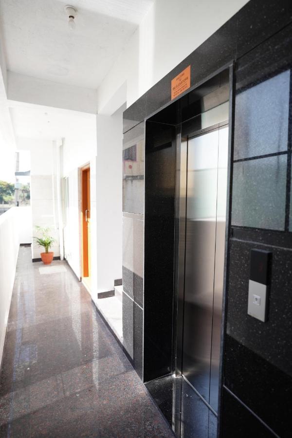 Castle Suites By Haven Homes, Kempegowda International Airport Road บังกาลอร์ ภายนอก รูปภาพ